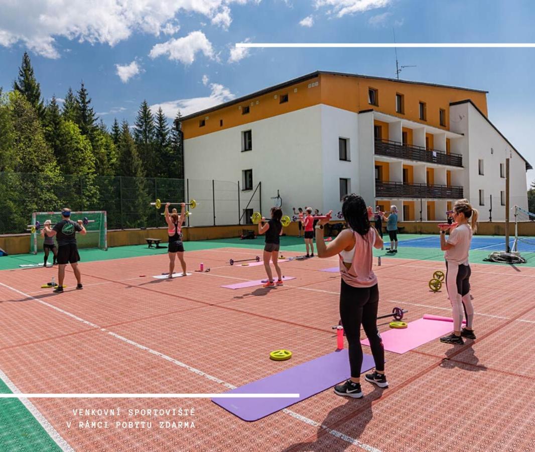 Hotel Kamzik *** Malá Morávka Eksteriør bilde
